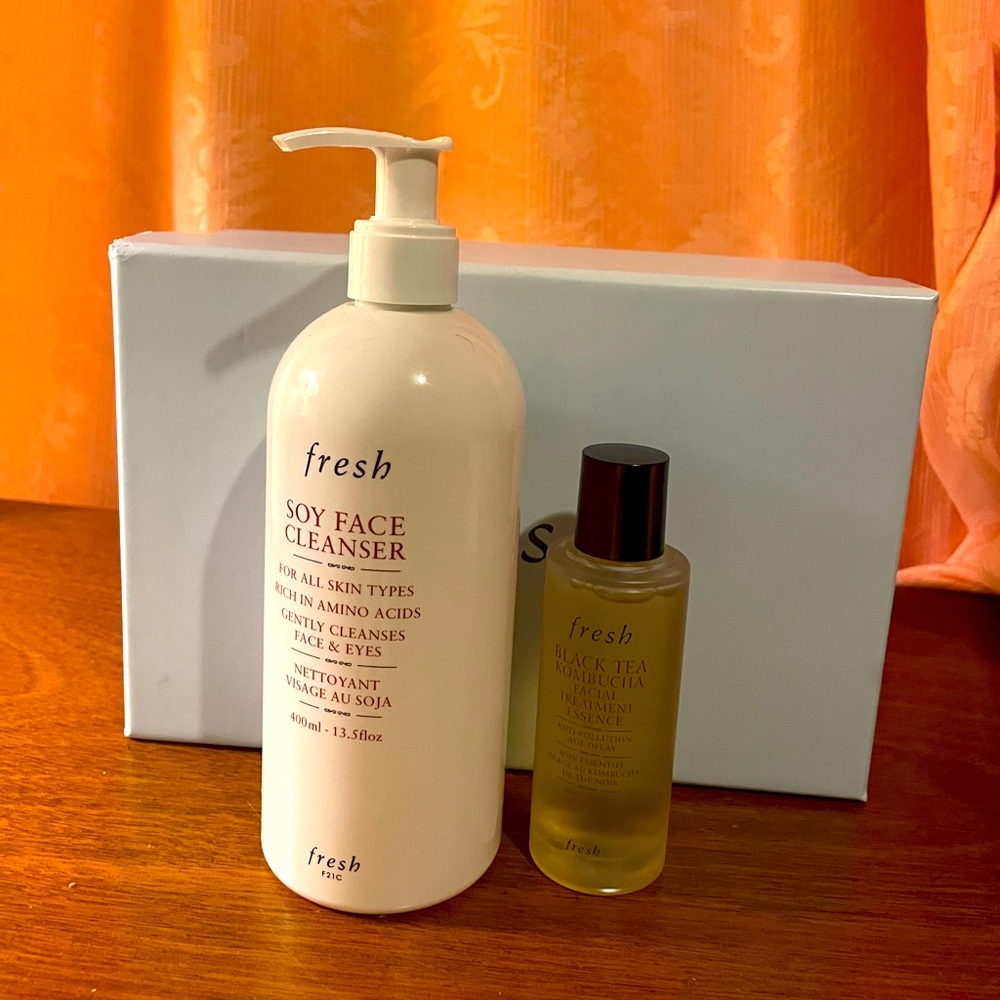 Fresh Soy Cleanser Jumbo + Mini Kombucha Essence